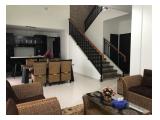 Living room bawah