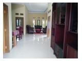 villa puncak private pool