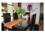 The Five Cloves Villa