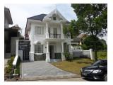 DISEWAKAN VILLA WHITE HOUSE  - SENTUL CITY